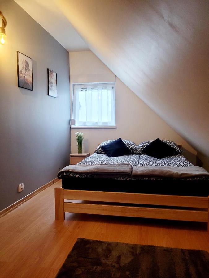 Caloroczny Domek W Nadolu Z Jacuzzi Na Tarasie Nadole  Eksteriør billede